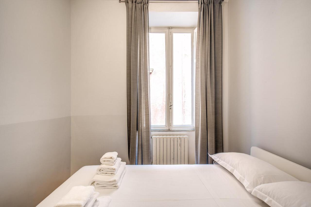 Family Room In Via Del Corso Central Rome Buitenkant foto